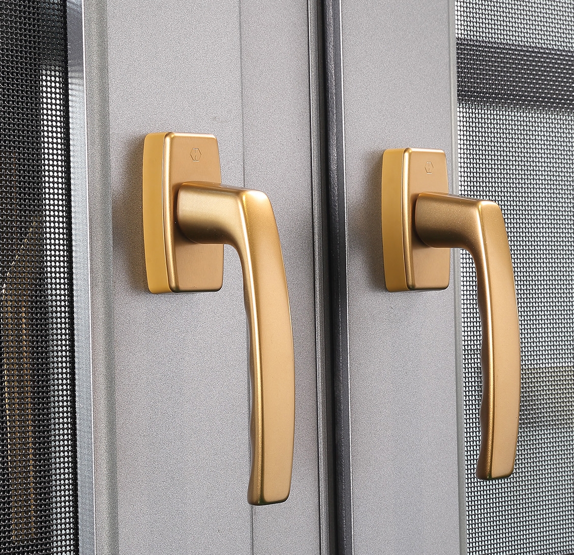 执手1.jpeg 执手1.jpeg